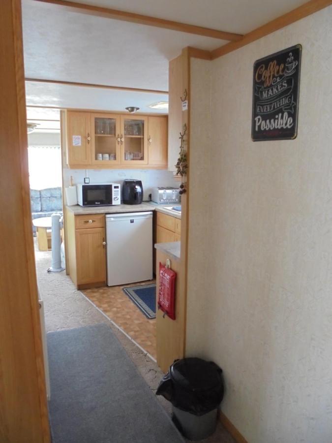 Seaview: The Crown:- 6 Berth, Central Heated, Enclosed Veranda インゴールドメルズ エクステリア 写真